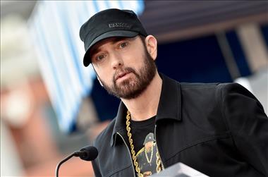 Eminem faz história no Spotify ao alcançar 1 bilhão de streams com o álbum 